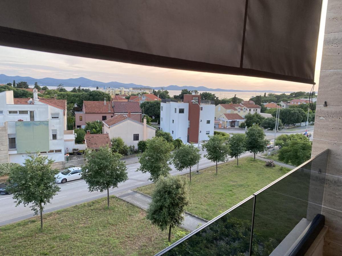 Apolon 2Bdr Apartment With Balcony ซาดาร์ ภายนอก รูปภาพ
