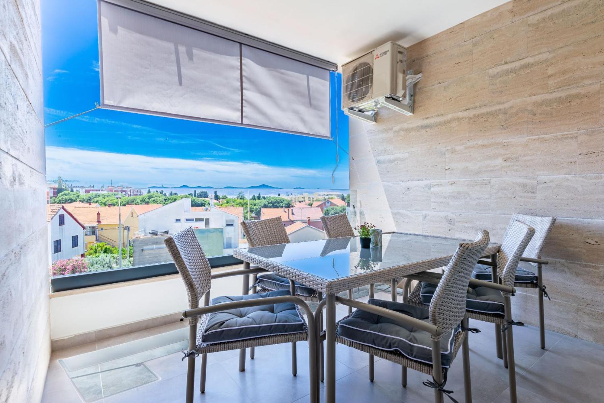 Apolon 2Bdr Apartment With Balcony ซาดาร์ ภายนอก รูปภาพ